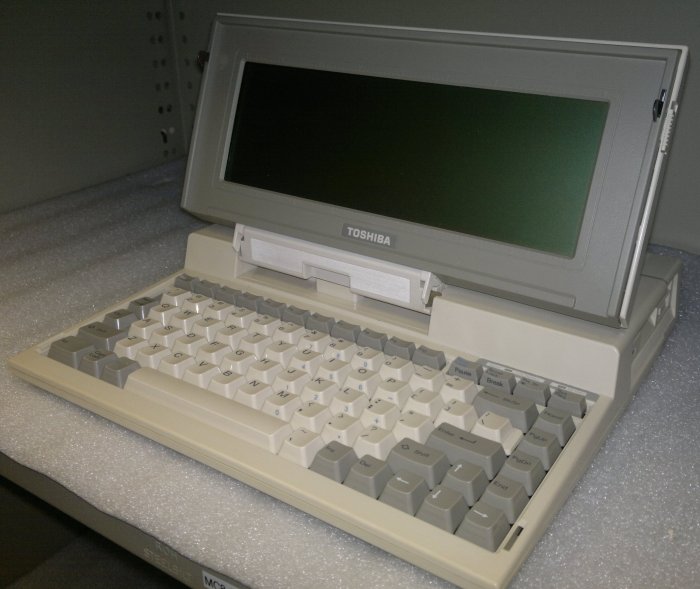 prvo prijenosno računalo